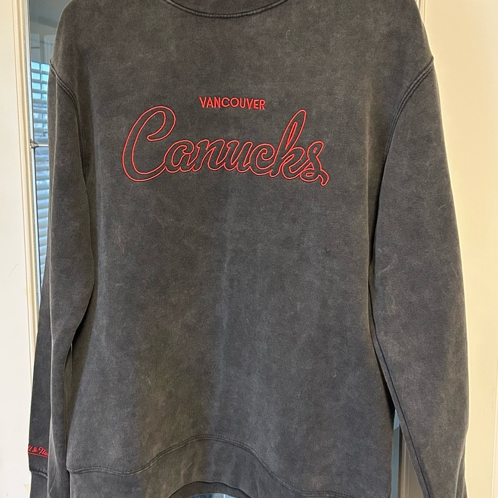 Mitchell & Ness Gray Crewneck with Red Canucks Logo